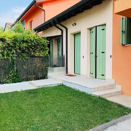 La Casa Di Lory Сasa de vacaciones Cessalto